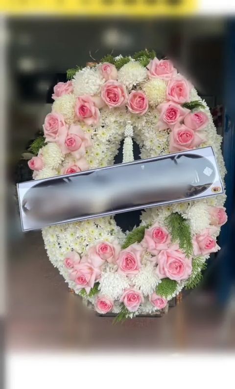 พวงหรีดกุหลาบ โทนขาวชมพู