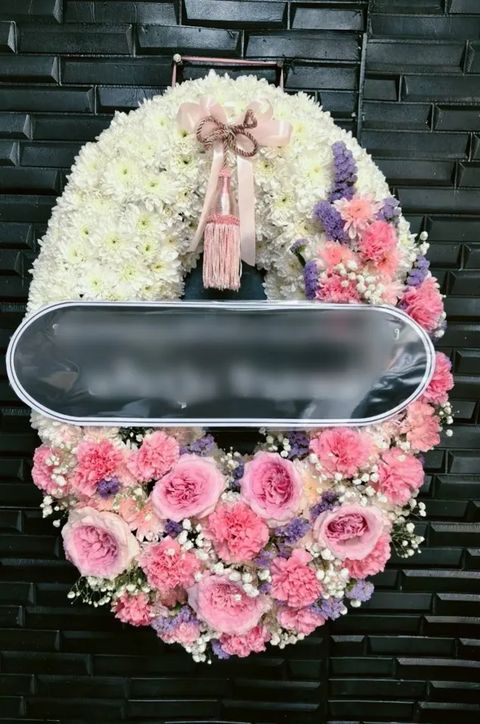 พวงหรีดกุหลาบ โทนชมพูขาวม่วง
