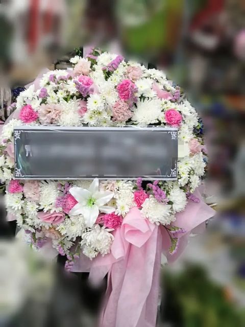 พวงหรีดลิลลี่ โทนชมพูขาว