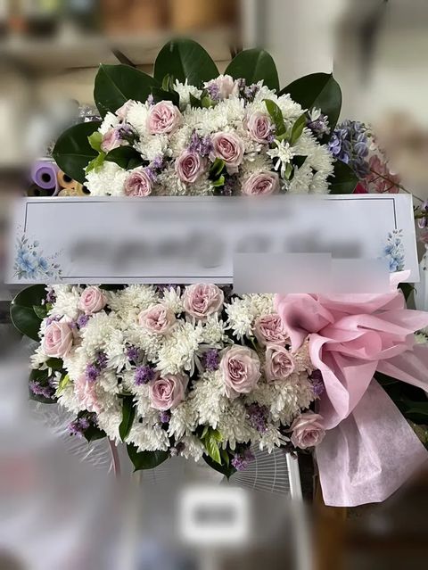 พวงหรีดกุหลาบ โทนขาวชมพูม่วง