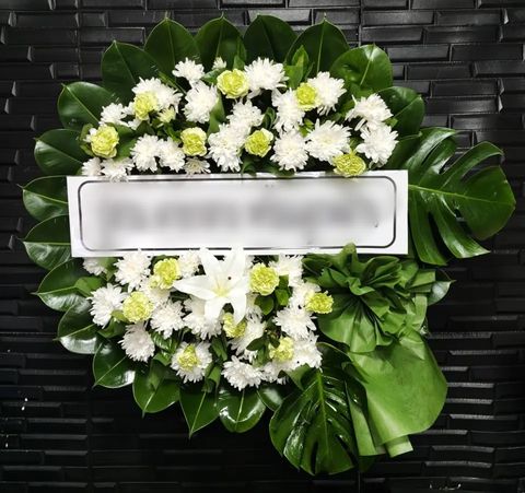 พวงหรีดลิลลี่ โทนเขียวขาว