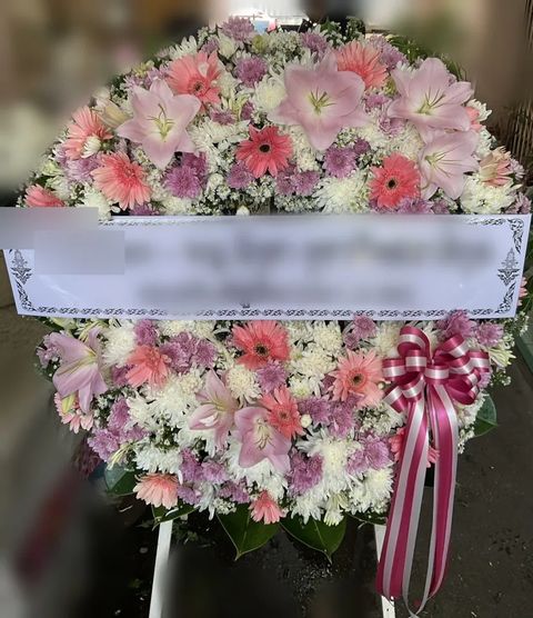 พวงหรีดลิลลี่ โทนชมพูม่วงขาว
