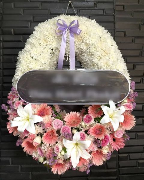 พวงหรีดลิลลี่ โทนขาวชมพูพีช