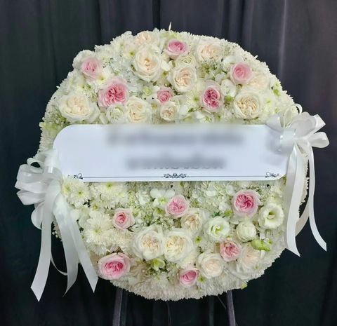 พวงหรีดกล้วยไม้ โทนชมพูขาว