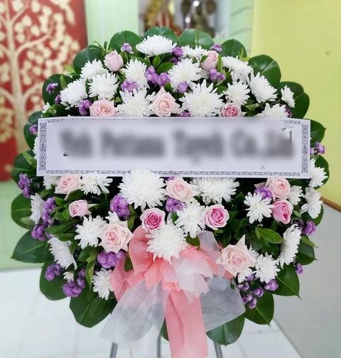 พวงหรีดกุหลาบ โทนขาวม่วงชมพู