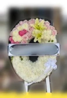 พวงหรีดกุหลาบ โทนขาวเขียวชมพู