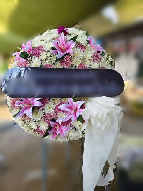 พวงหรีดลิลลี่ โทนชมพูขาว