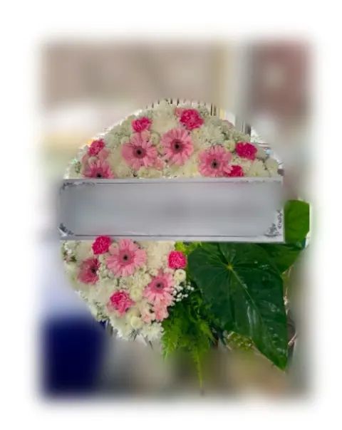 พวงหรีดเยอบีร่า โทนขาวชมพู