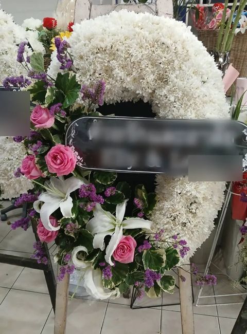 พวงหรีดลิลลี่ โทนชมพูขาว