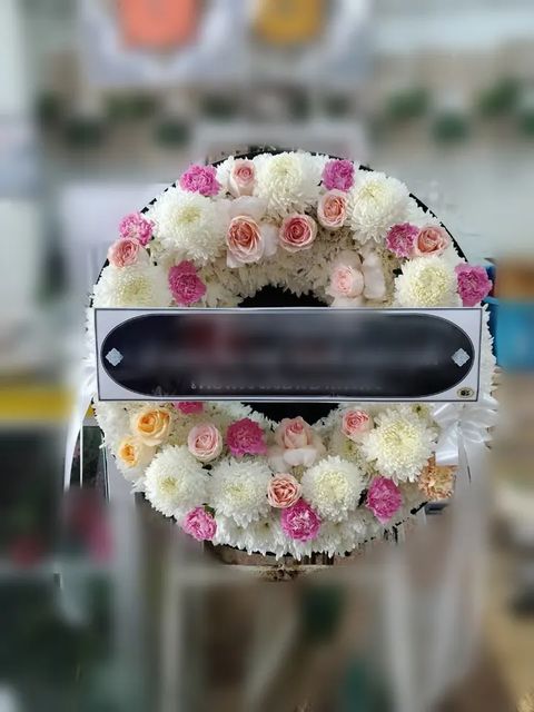พวงหรีดกุหลาบ โทนชมพูขาว