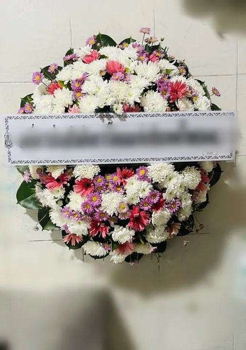 พวงหรีดเยอบีร่า โทนชมพูขาว