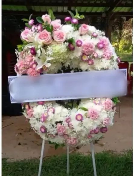 พวงหรีดกุหลาบ โทนชมพูขาวม่วง